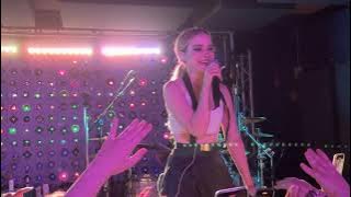 Dove Cameron (Live) - Out of Touch (Brooklyn, NY - Baby’s All Right) (10/6/2021) (Clip)