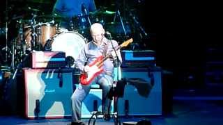 [Walkof] Mark Knopfler - Sailing To Philadelphia - Arènes De Nîmes 22/07/2010