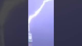 মক্কা শরীফ ক্লক টাওয়ারে বজ্রপাত, Lightning strike Mecca clock tower, shortvideo kaba