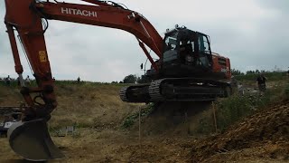 Bagger beim Truck Trial