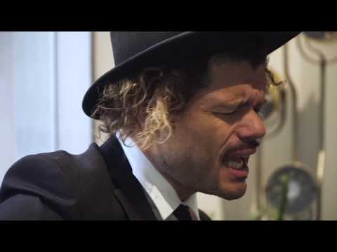 Mushroom Presents: Ash Grunwald - 'Ain't My Problem'