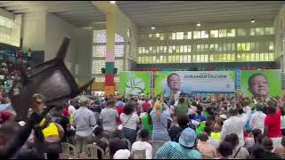 Barahona con Leonel Fernández y la FP.
