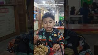 kuliner Malang raya, nasi goreng pujasera arah velodrom, monggo dicoba .. enyak..