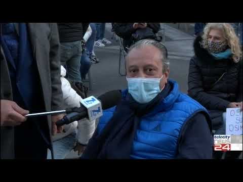 07/04/21 - Ovada: protesta silenziosa dei commercianti