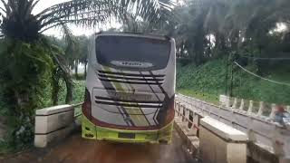 Buset..handoyo Mau Ngasi Jalan Als 253 Pas Ditikungan.. Jalur Kikim..