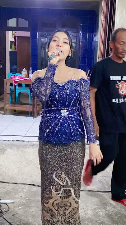 Sella dewi mening nyesss