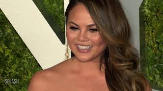 Chrissy Teigen battles Twitter trolls with Humor | Daily Celebrity News | Splash TV