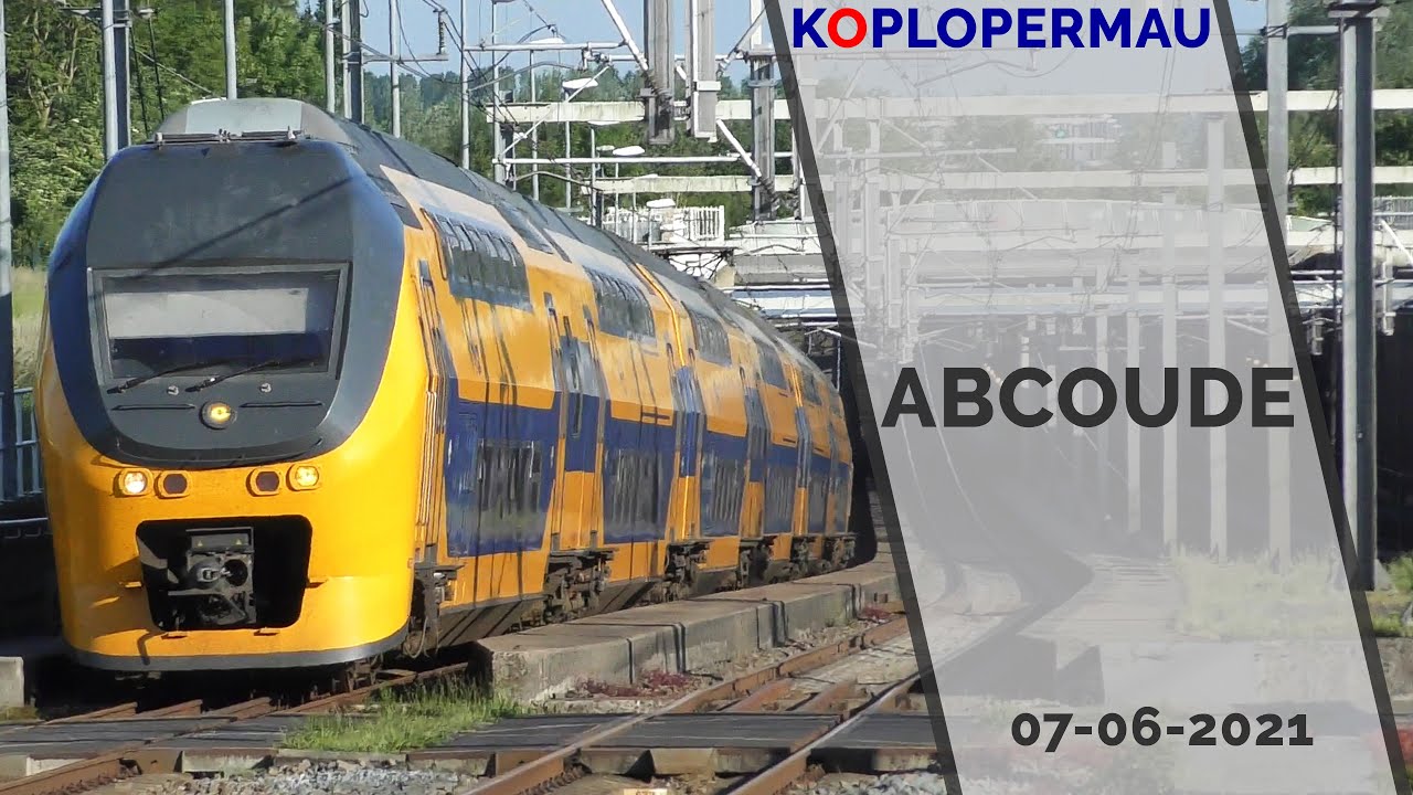 Treinen op station Abcoude - 7 juni 2021