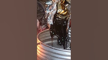 Making pine tar from fat wood