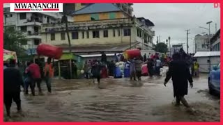 TAZAMA MALI ZA WATU MKOANI MWANZA ZINAVYOPELEKWA NA MAJI!!!WATU WAZUNGUMZA KWA UCHUNGU