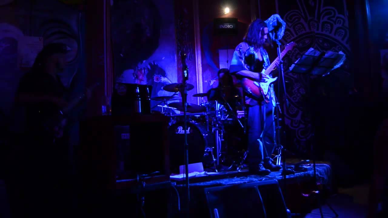 We're Not Vampires: PIERCING BUTTERFLIES sandro