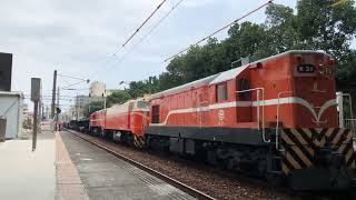 111.04.18 7202次貨物列車 臺南站通過