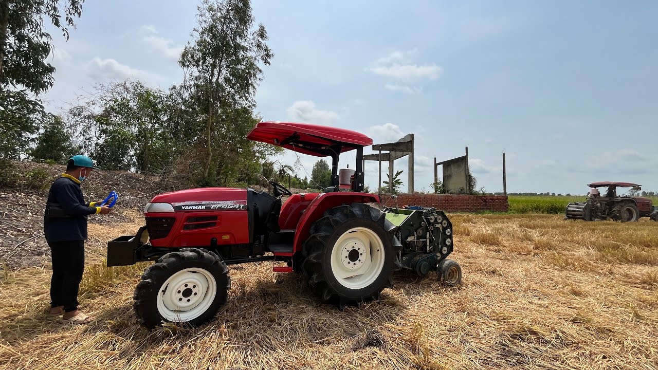 Hành Trình Giao Máy Cuộn Rơm Về Giang Thành, Kiên Giang