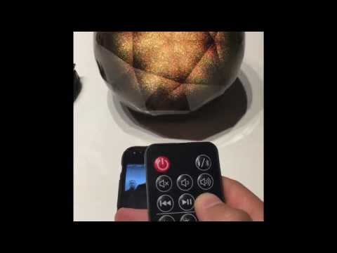 Blueone Inalámbrico Bluetooth Altavoz Portátil Luces Led Altavoces Apoyo Tarjeta TF y Control Remoto - YouTube
