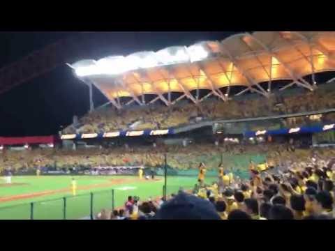 王勝偉擊出安打，周思齊本壘前遭到觸殺 中華職棒27年 總冠軍戰G6 義大犀牛 vs 中信兄弟  2016/10/29（六）
