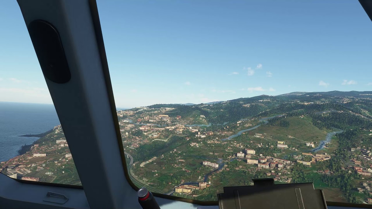 Microsoft Flight Simulator 2020 : Landing at Madeira - YouTube