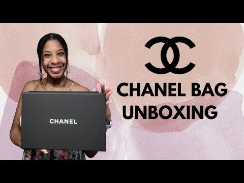 Chanel Bag Unboxing 2022, Chanel Small Flap Bag Review