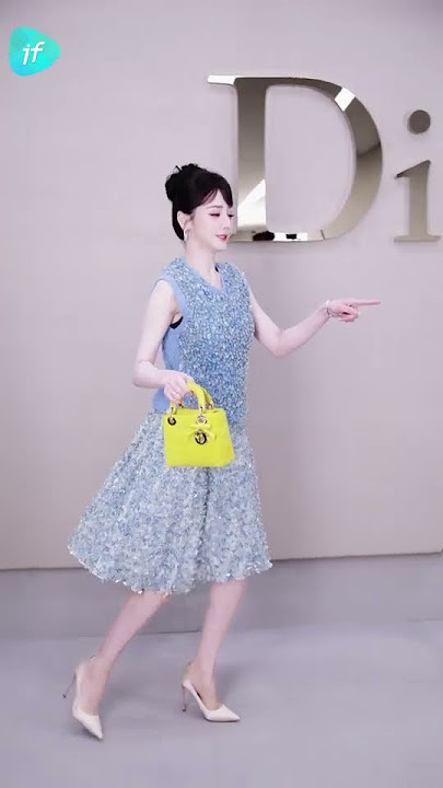 Dilraba Dilmurat menyaksikan pertunjukan di balik layar. Apakah ia tersesat di belakang panggung?