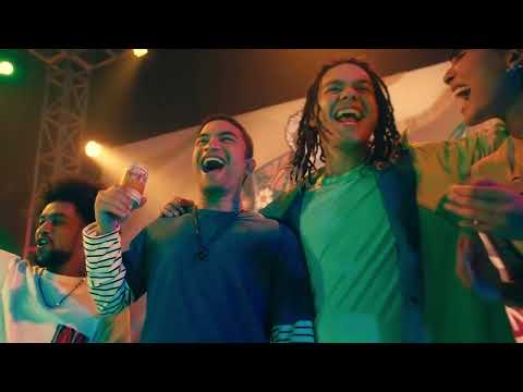 Barry Badpak - Kamelenteen (Official Video)