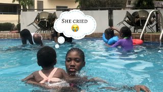 My daughter goes swimming for the first time |1 year old swimming |she won’t stop crying 😢