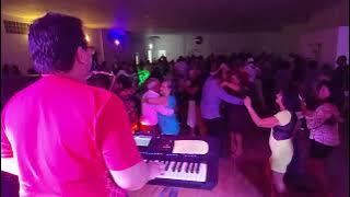  Forró andre Ribeiro  em campos Rj  1 de novembro de 2025 tenis clube 