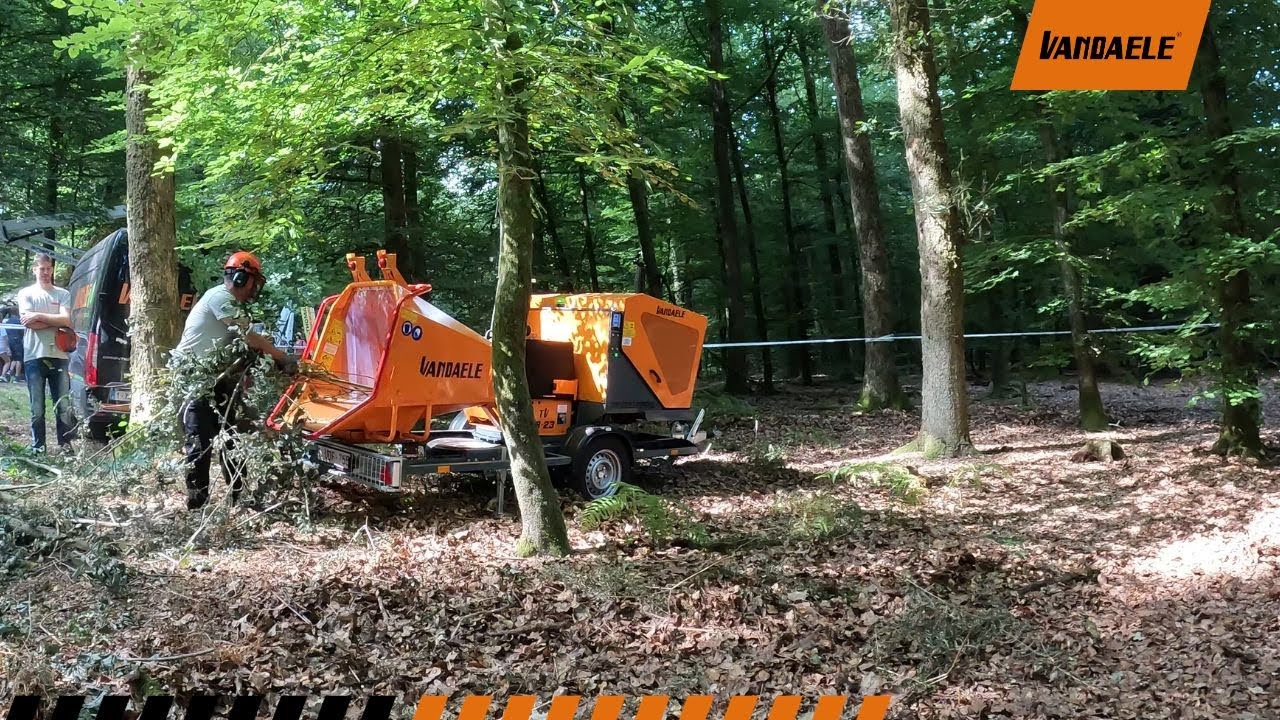 Vandaele Tv1823Di wood chipper road towable YouTube