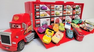 Cars Tomica Let's store a miniature car in the same pattern | Large Mac Trailer