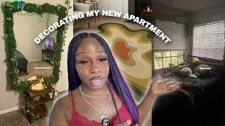 DECORATING MY FIRST APARTMENT | Decorating moss mirror + Vines + Earthy Aesthetic 