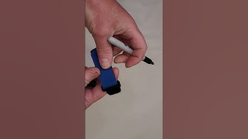 Benristraps 25mm hook & loop cinch strap in black with blue end