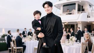 3年契約婚姻,離婚時她卻發現自己懷了總裁孩子!5年後她為了給兒子治病再次爬上總裁的床,絕嗣總裁驚喜發現自己當爸爸,得知真相後瘋狂追妻求復婚!#嬌柔小妻別想逃#短劇 #霸總 #灰姑娘 #甜寵 #萌娃
