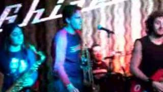 RAMONKEYS LIVE AT GHINEA: DO YOU REMEMBER ROCK'N'ROLL RADIO!