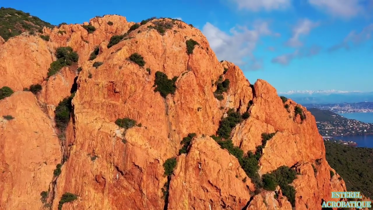 *MiniRochesRouges-Esterel-enHiver