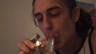 Stoner Life Update + Mini-Bong Sesh