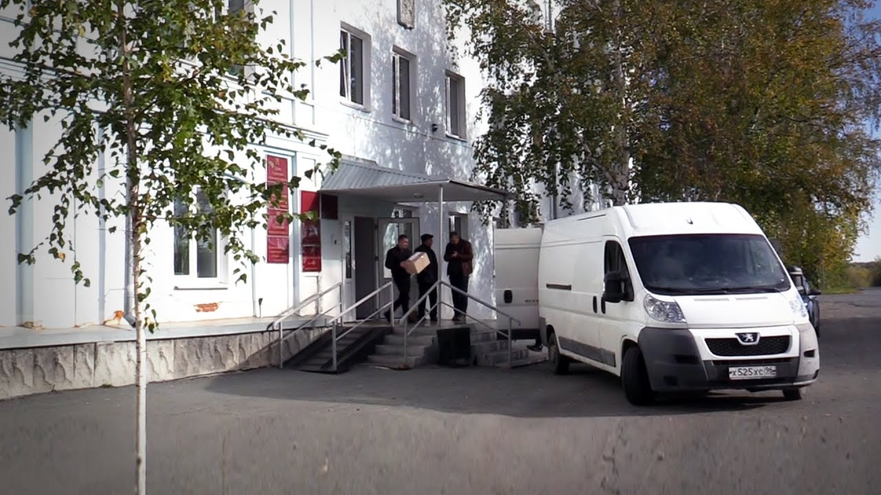 Машины с гуманитарной помощью