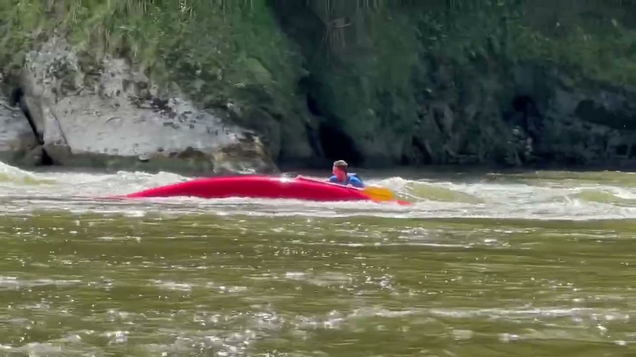 Whanganui River Journey - 50/50 rapids no. 1