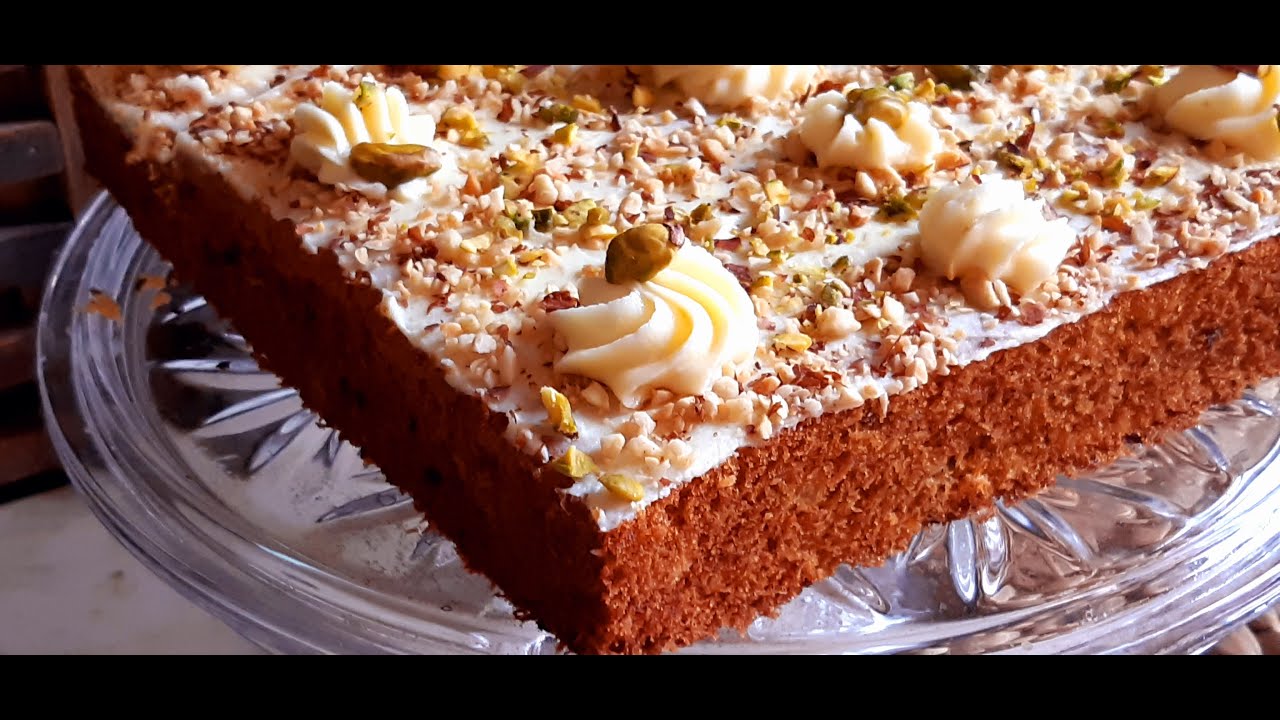 كيك بالجزر مع كريمة الجبن _carrot cake