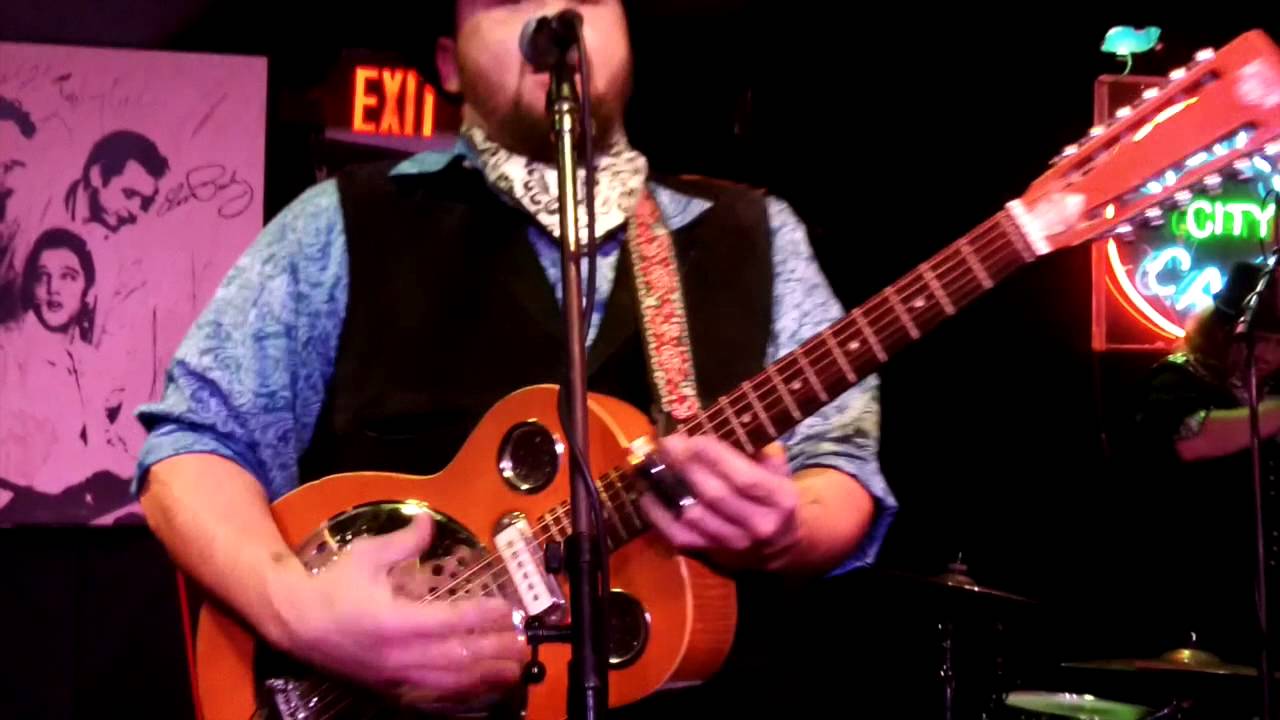 YouTube에서 Hector Anchondo Band at the International Blues Challenge in Memphis, TN "Sunshine" at Blues City Ca 보기 YouTube에서 Hector Anchondo Band at the International Blues Challenge in Memphis, TN "Sunshine" at Blues City Ca 보기