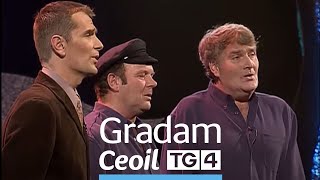 Video thumbnail of "Dáithí Ó Sé, Lawrence Courtney & Séamus Ó Beaglaoich - A Mháire Bháin Óig | Gradam Ceoil TG4 2001"