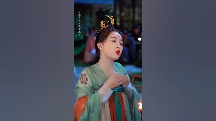 #shorts 虞书欣和王鹤棣的片场互动也太太太甜了！我感觉棣棣下一秒就要把裹着被子的小书欣拉入怀中🤫🤫🤫 - 天天要闻