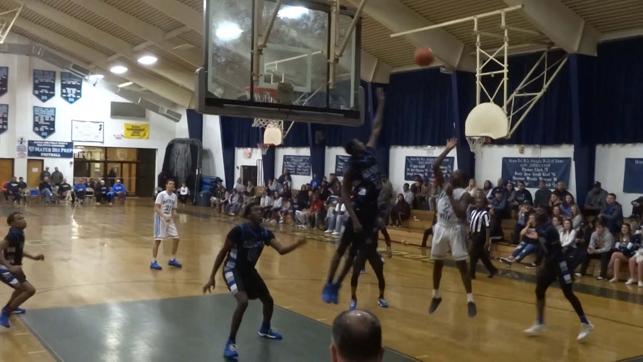 Yasin Pretlow hits the teardrop floater
