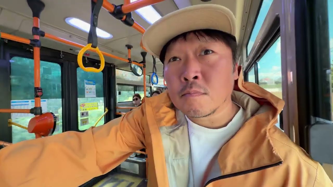 버스 타고 함덕 오일장 카레에 해장술 때려 넣는 중년의 삶