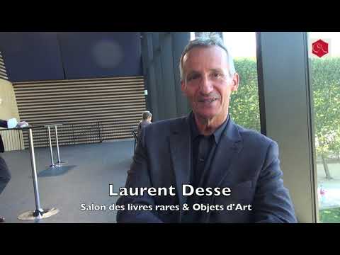 Laurent Desse, expert CEA au Salon des Livres Rares et Objets d'art au Grand Palais Ephémère.