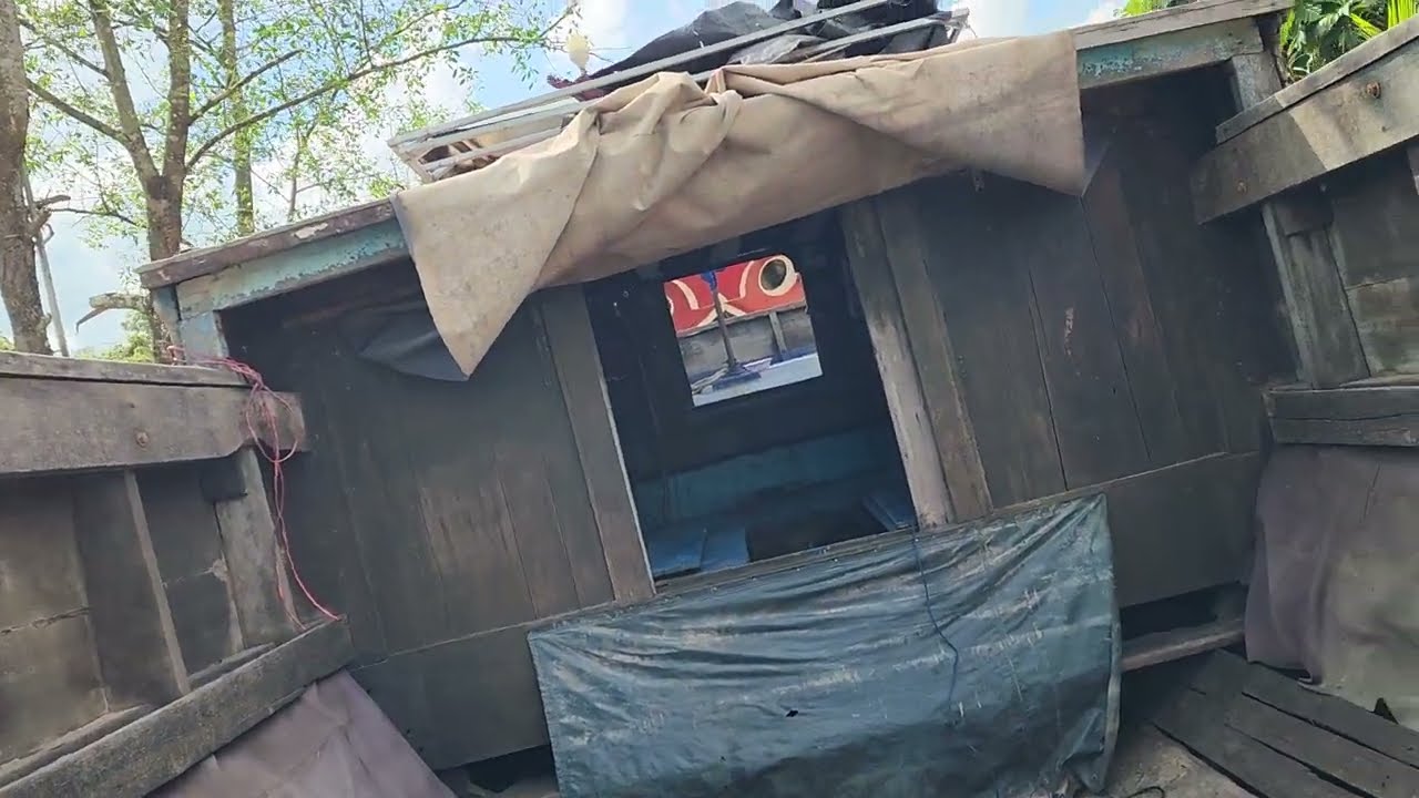 Đã bán ghe 32 tấn mái yanma 3đh thủy mua gì bán đó giá 42 triệu lh 0962863209