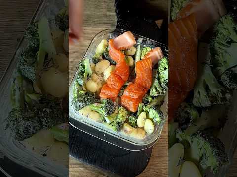 Быстрый и очень вкусный ужин - Ньокки с форелью и брокколи