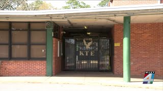 Duval County School Board approves Kings Trail Elementary sale, neighbors raise traffic concerns