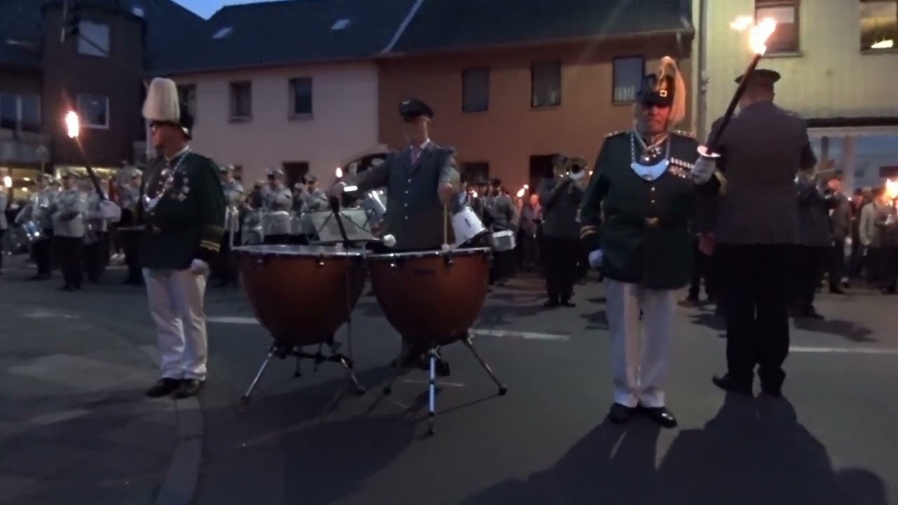 Die Serenade des TC Wevelinghoven und der NEW Musikkapelle Mönchengladbach