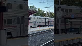 Caltrain Out of Service Gallery Set Lead by F40PH-2CAT 900 Passing through San Jose Diridon