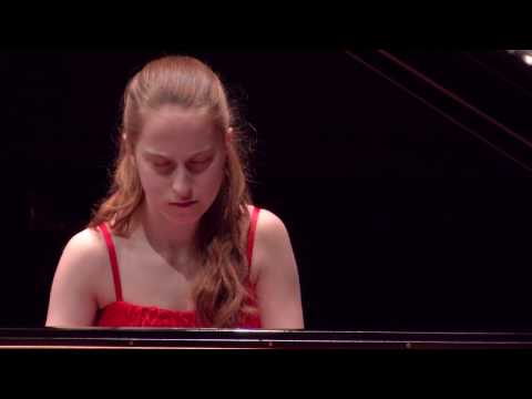 Natalie Schwamová - AIPC 2017 - category B - 2nd round