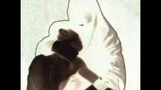 Crystal Castles - Kerosene (Reversed)