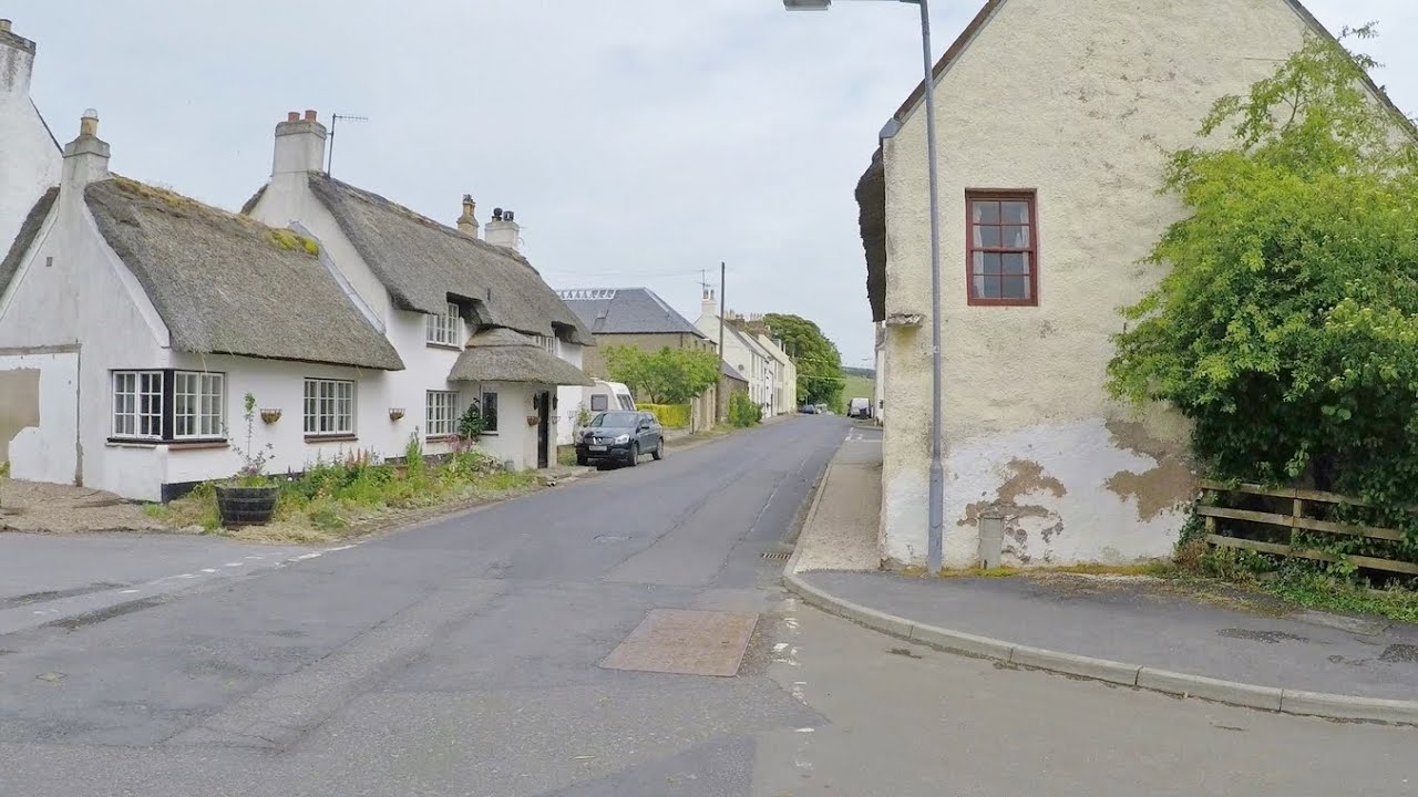 Town Yetholm Impression of a village in the Scottish Borders [June 16